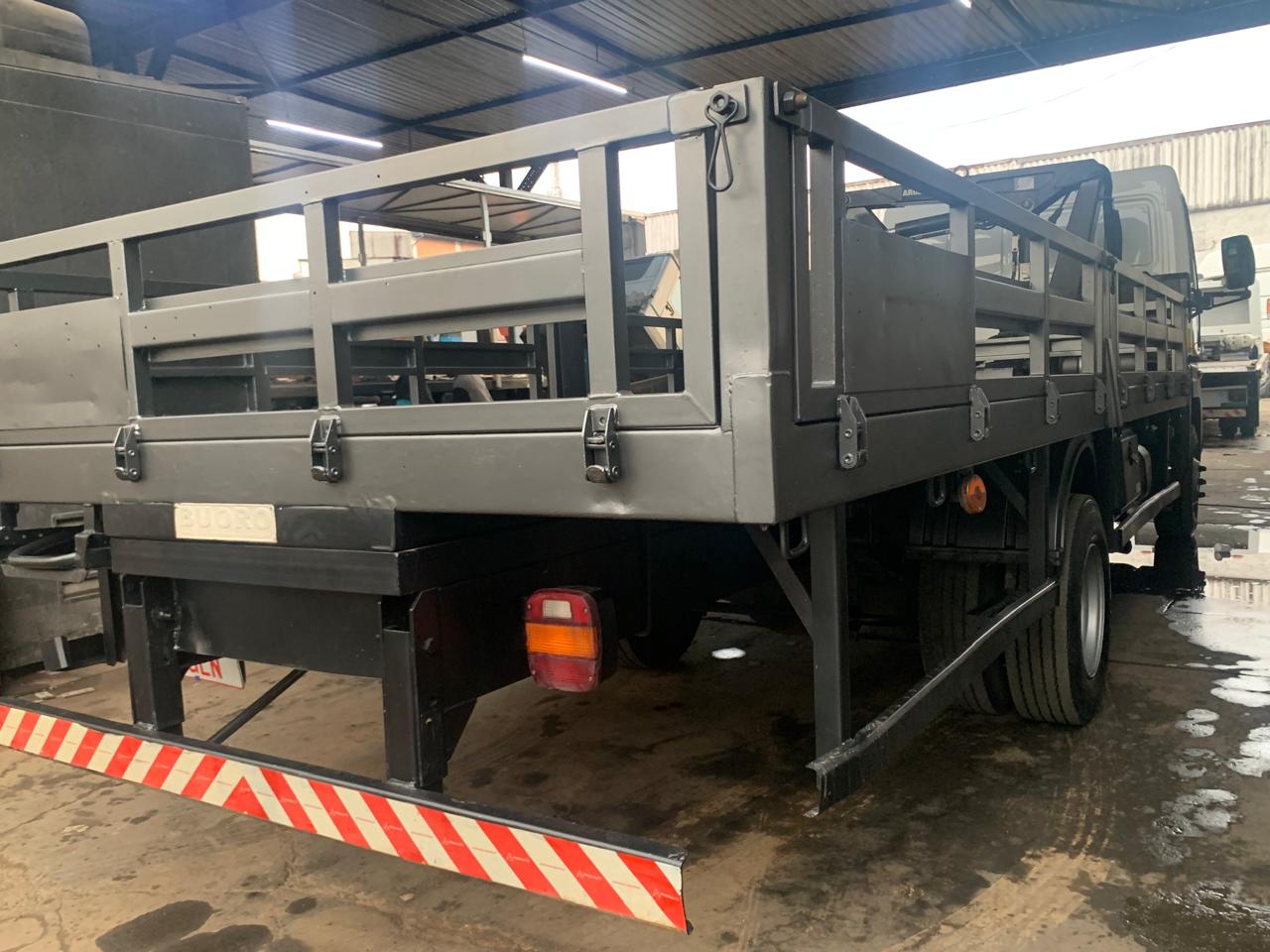 FORD CARGO 1119 COM CARROCERIA E MUNCK BRANCA - 2019/2019 - foto 4