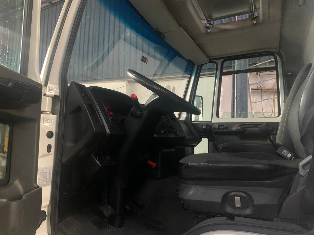 FORD CARGO 1119 COM CARROCERIA E MUNCK BRANCA - 2019/2019 - foto 7