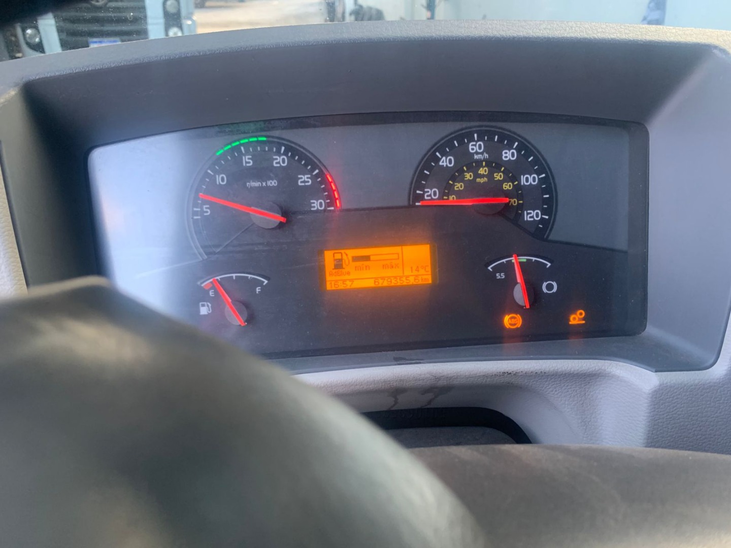 Volvo VM270  CINZA - 2021/2021 - foto 10