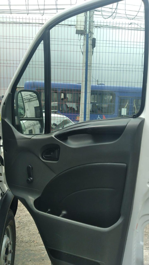 IVECO DAILY 35S14 COM BAÚ BRANCA - 2018/2018 - foto 7