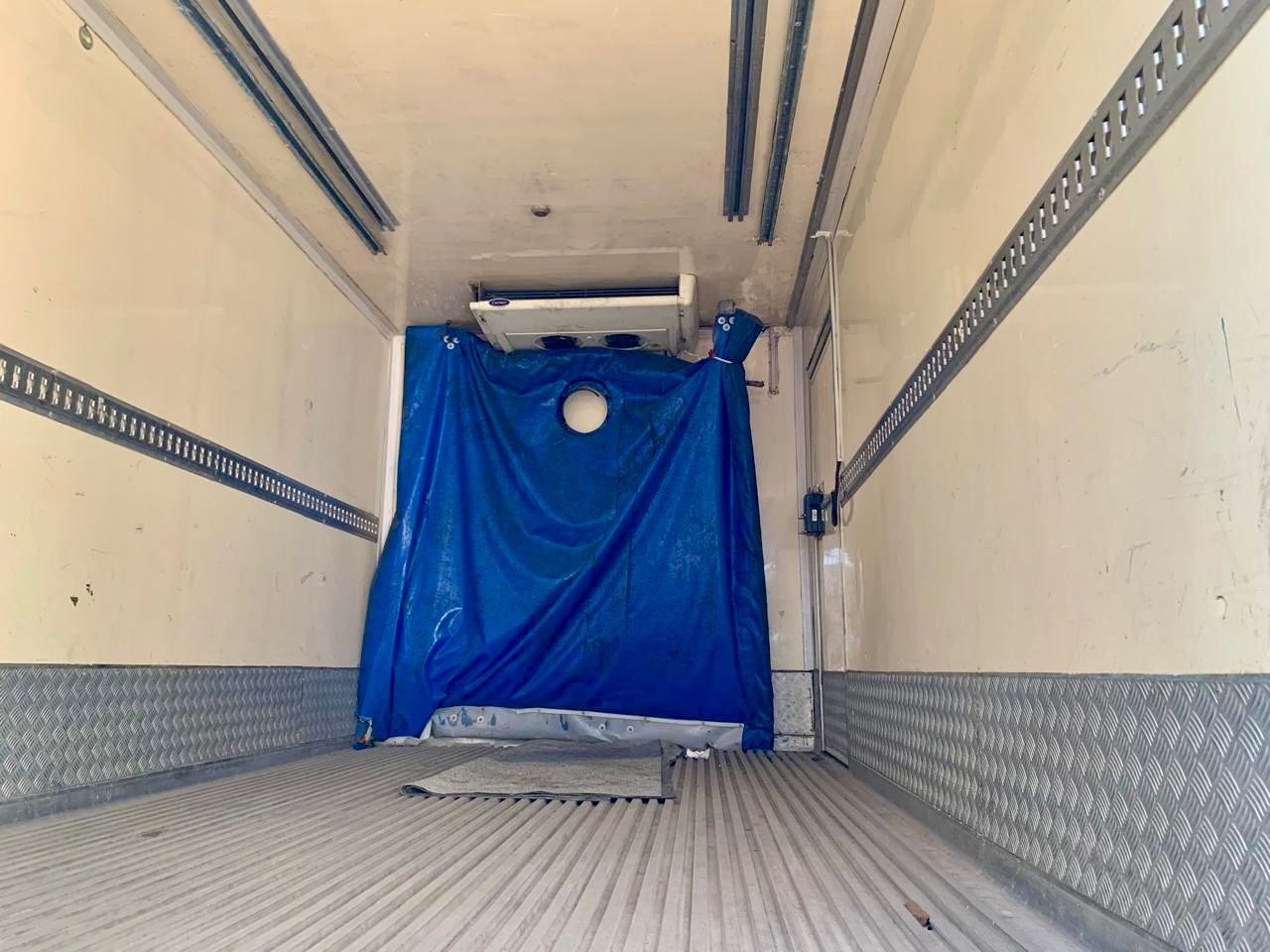 MERCEDES BENZ ACCELO 1016 COM BAÚ FRIGORÍFICO BRANCA - 2015/2015 - foto 7