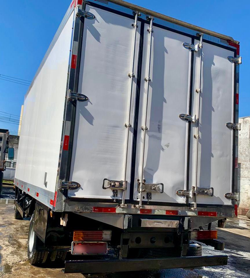 MERCEDES BENZ ACCELO 1016 COM BAÚ FRIGORÍFICO BRANCA - 2015/2015 - foto 5