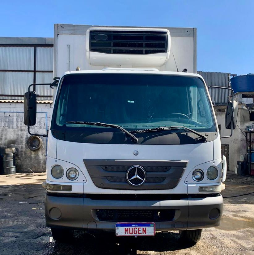MERCEDES BENZ ACCELO 1016 COM BAÚ FRIGORÍFICO BRANCA - 2015/2015 - foto 2