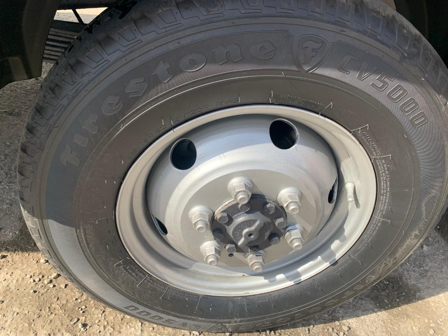 IVECO DAILY 35S14 COM PLATAFORMA GUINCHO PRATA - 2015/2015 - foto 7