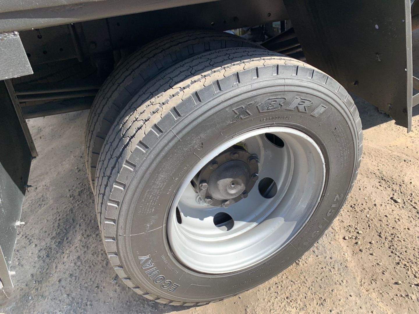 MERCEDES BENZ ACCELO 915 COM BAÚ SIDER BRANCA - 2010/2010 - foto 9