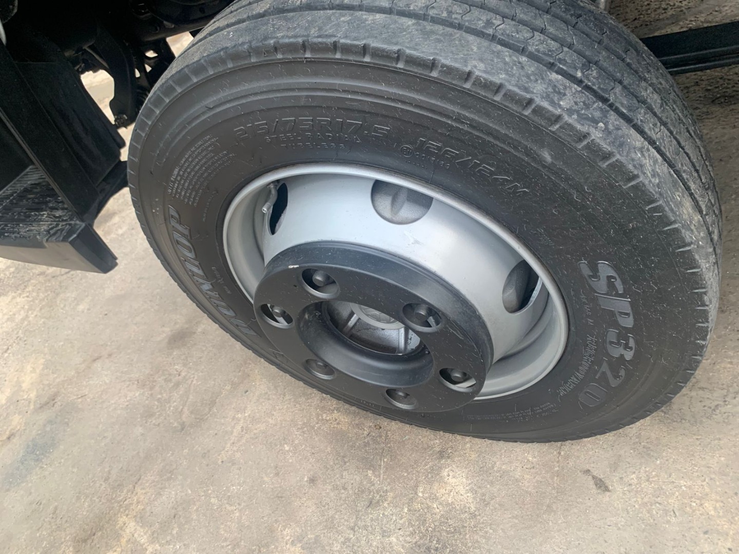 VOLKSWAGEN 13.180 6X2 COM GAIOLA DE GÁS BRANCA - 2019/2020 - foto 7