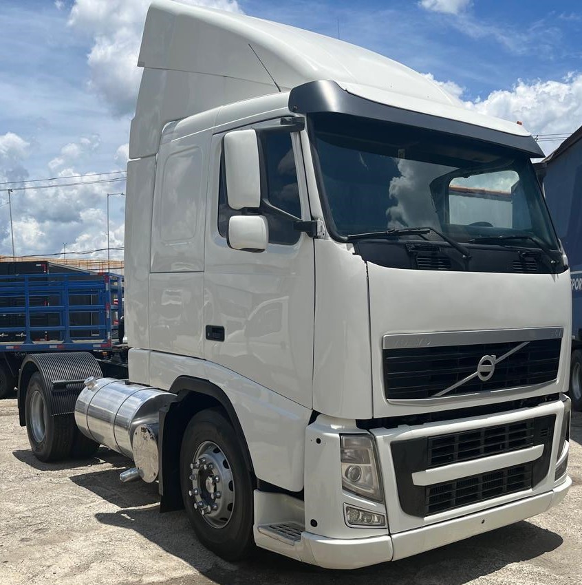 Volvo FH440 TETO BAIXO BRANCA - 2009/2010 - foto 2
