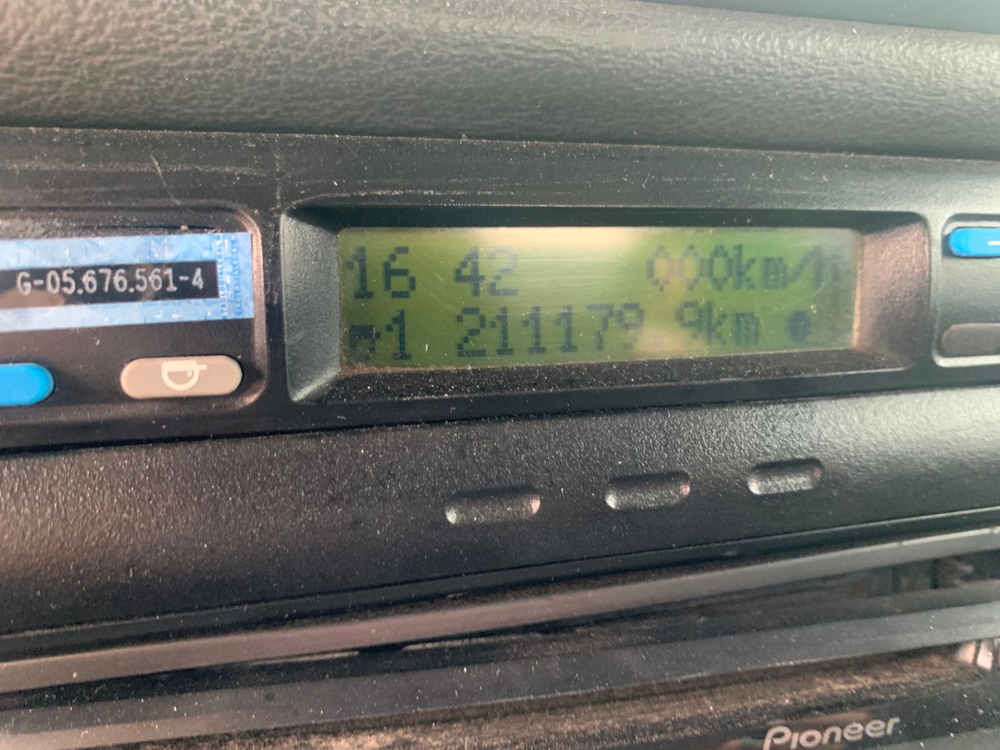 VOLKSWAGEN 10.160 DELIVERY COM BAÚ SIDER BRANCA - 2015/2016 - foto 10