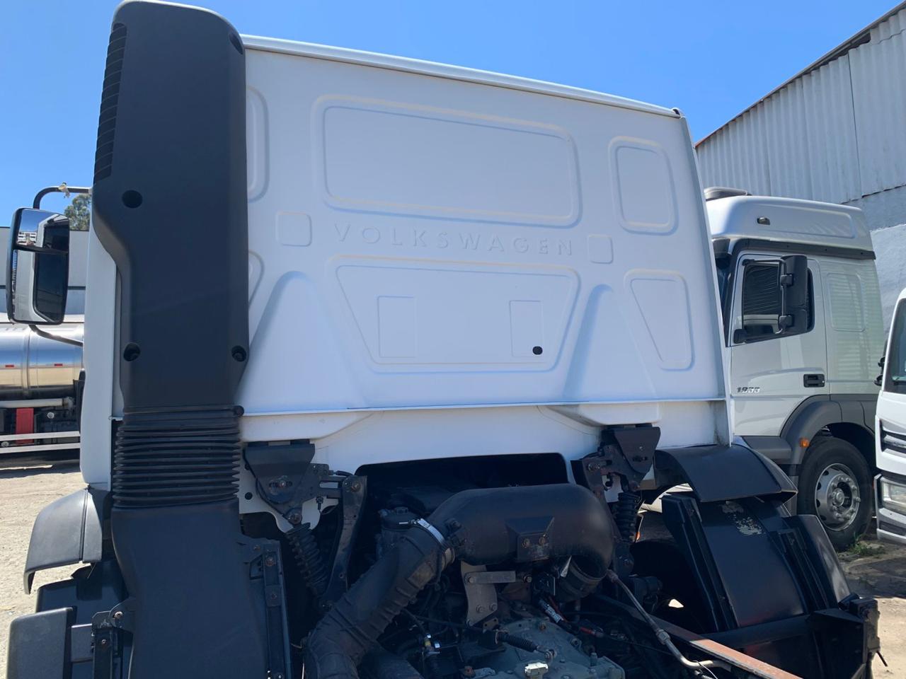 VOLKSWAGEN 17.280 CONSTELLATION 4X2 BRANCA - 2015/2016 - foto 5