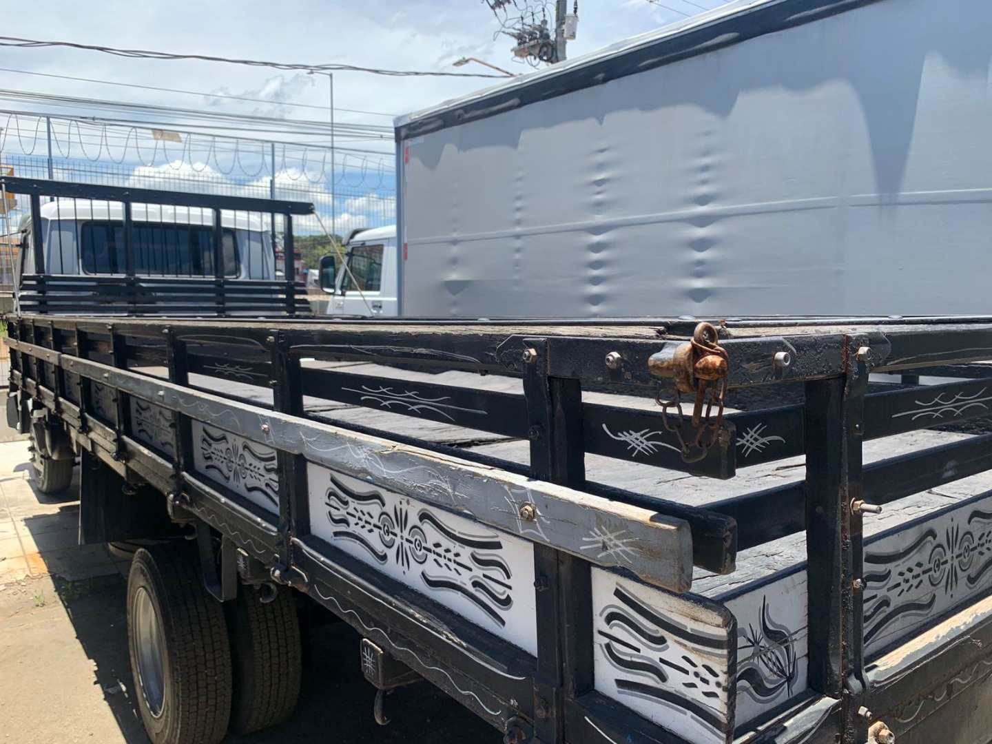 VOLKSWAGEN 9150 CARROCERIA ABERTA BRANCA - 2008/2008 - foto 4