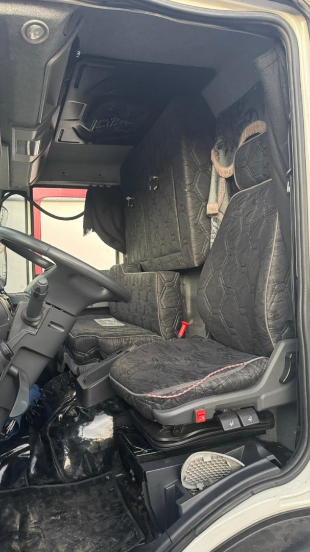 IVECO TECTOR 11.190 NO CHASSI BRANCO - 2021/2022 - foto 5