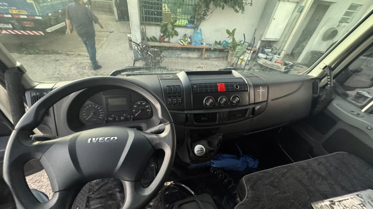 IVECO TECTOR 11.190 NO CHASSI BRANCO - 2021/2022 - foto 7