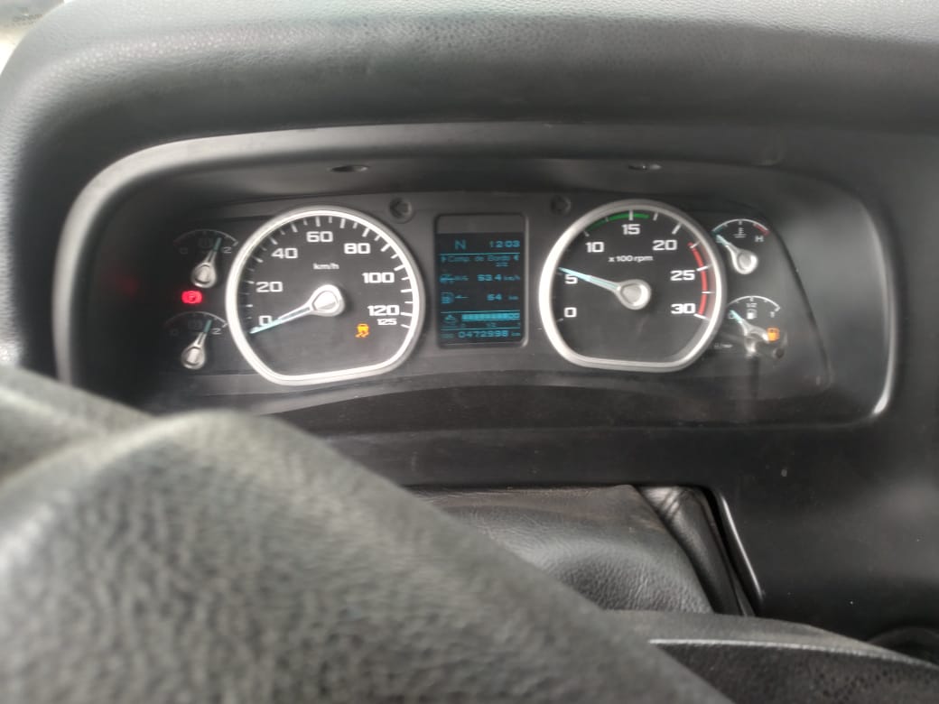 FORD CARGO 2842  BRANCA - 2019/2019 - foto 11