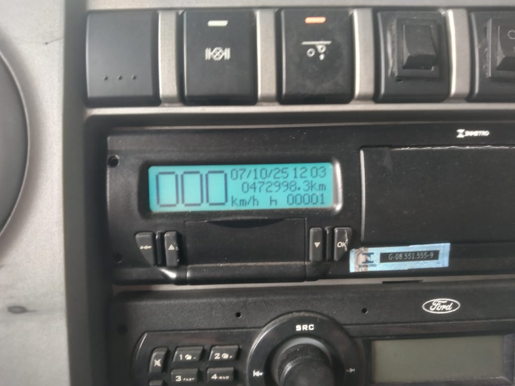 FORD CARGO 2842  BRANCA - 2019/2019 - foto 12