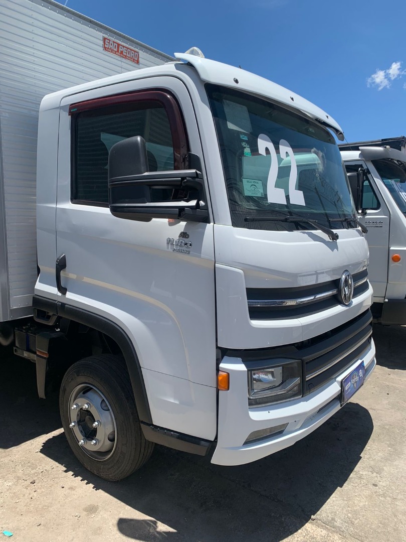 VOLKSWAGEN 11.180 DELIVERY COM BAÚ BRANCA - 2021/2022 - foto 1
