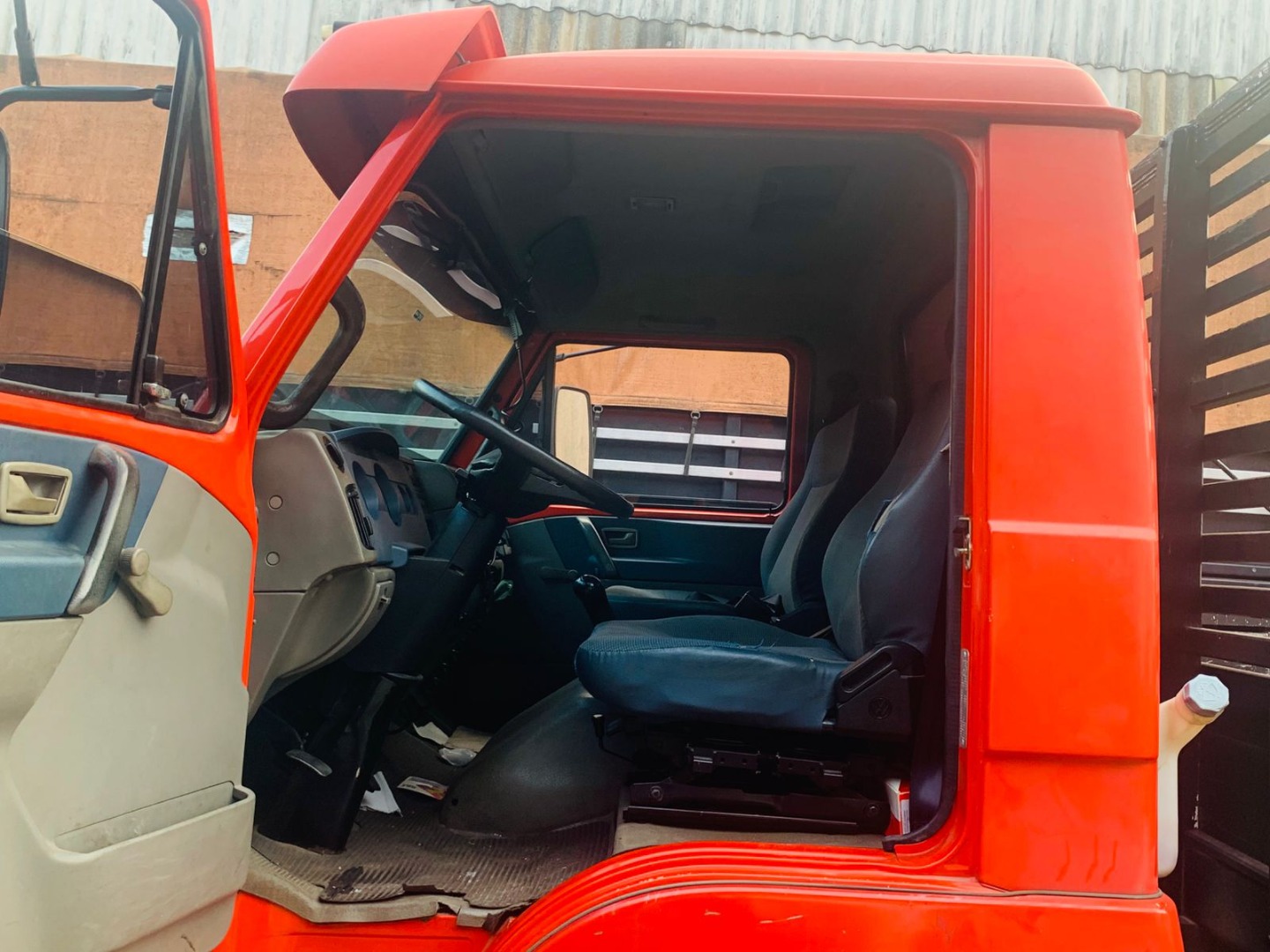 VOLKSWAGEN 9150  VERMELHA - 2010/2011 - foto 6