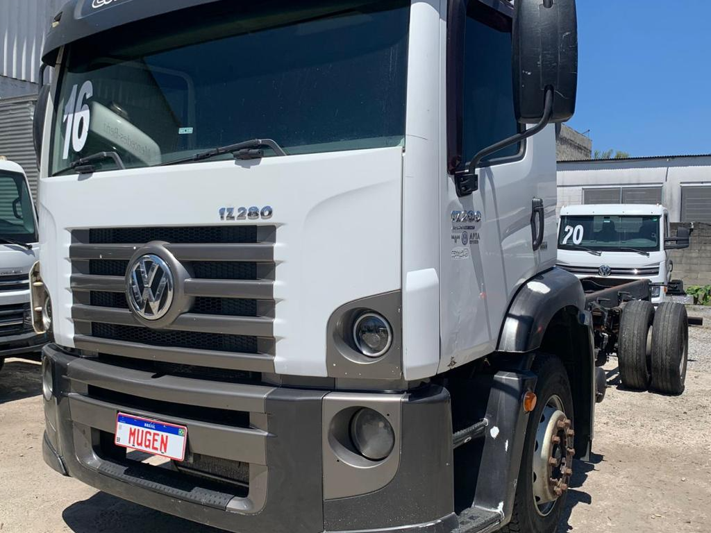 VOLKSWAGEN 17.280 CONSTELLATION 4X2 BRANCA